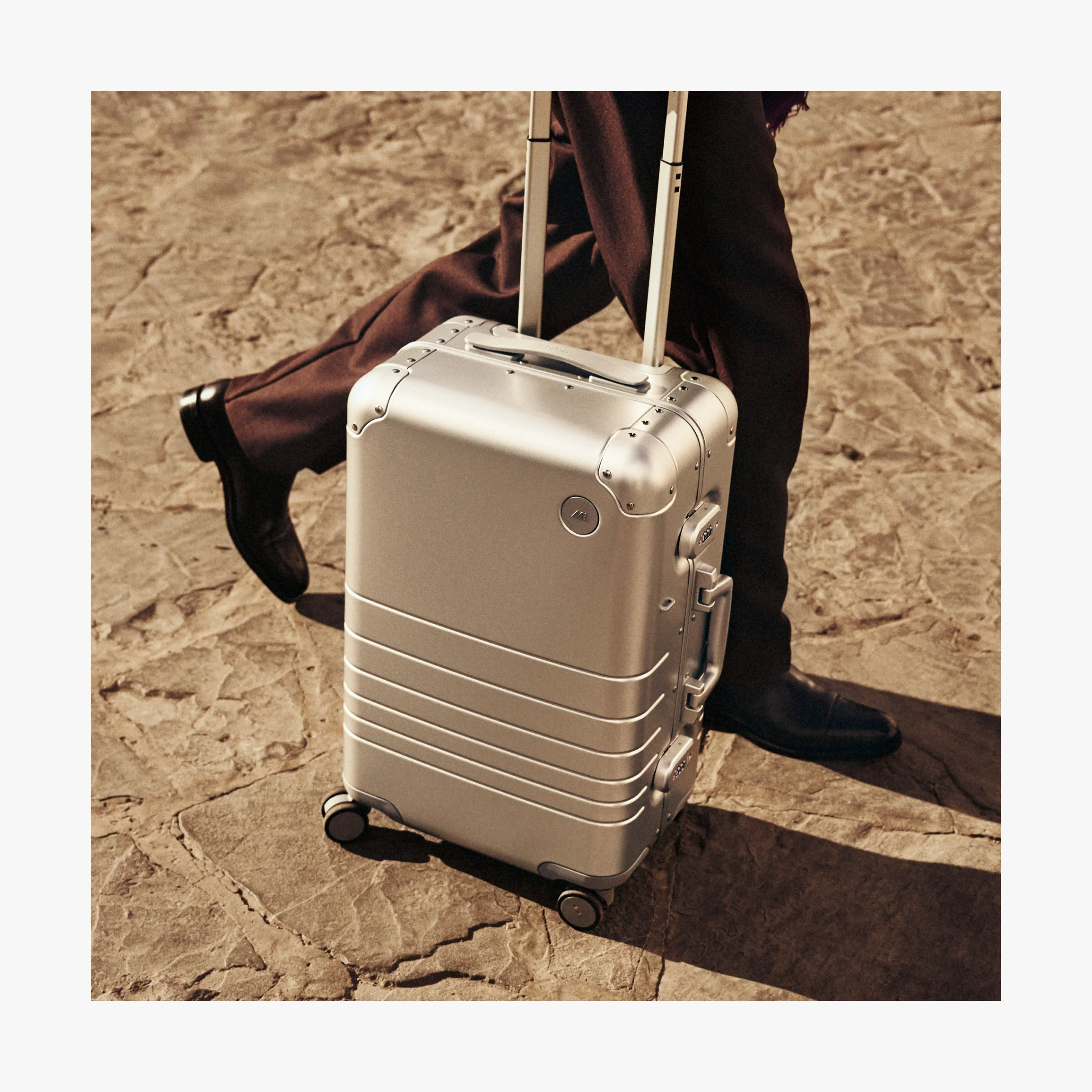 Aluminum Carry-On Plus - Image 34