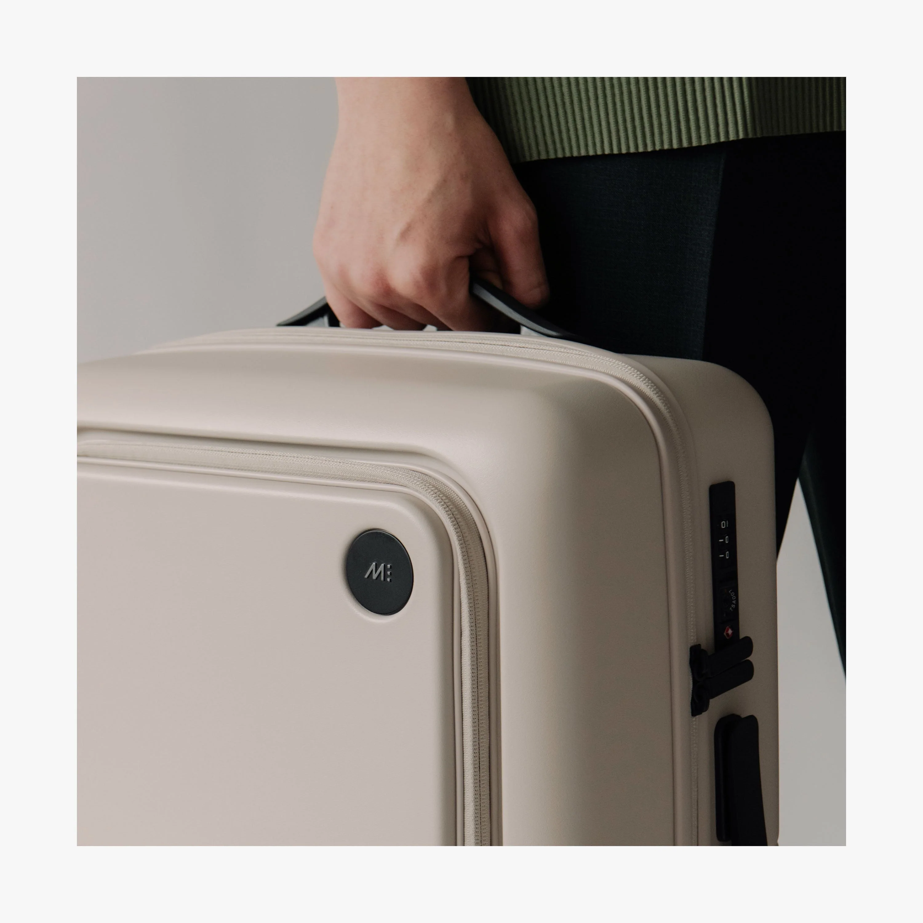 Carry-On Plus - Image 129