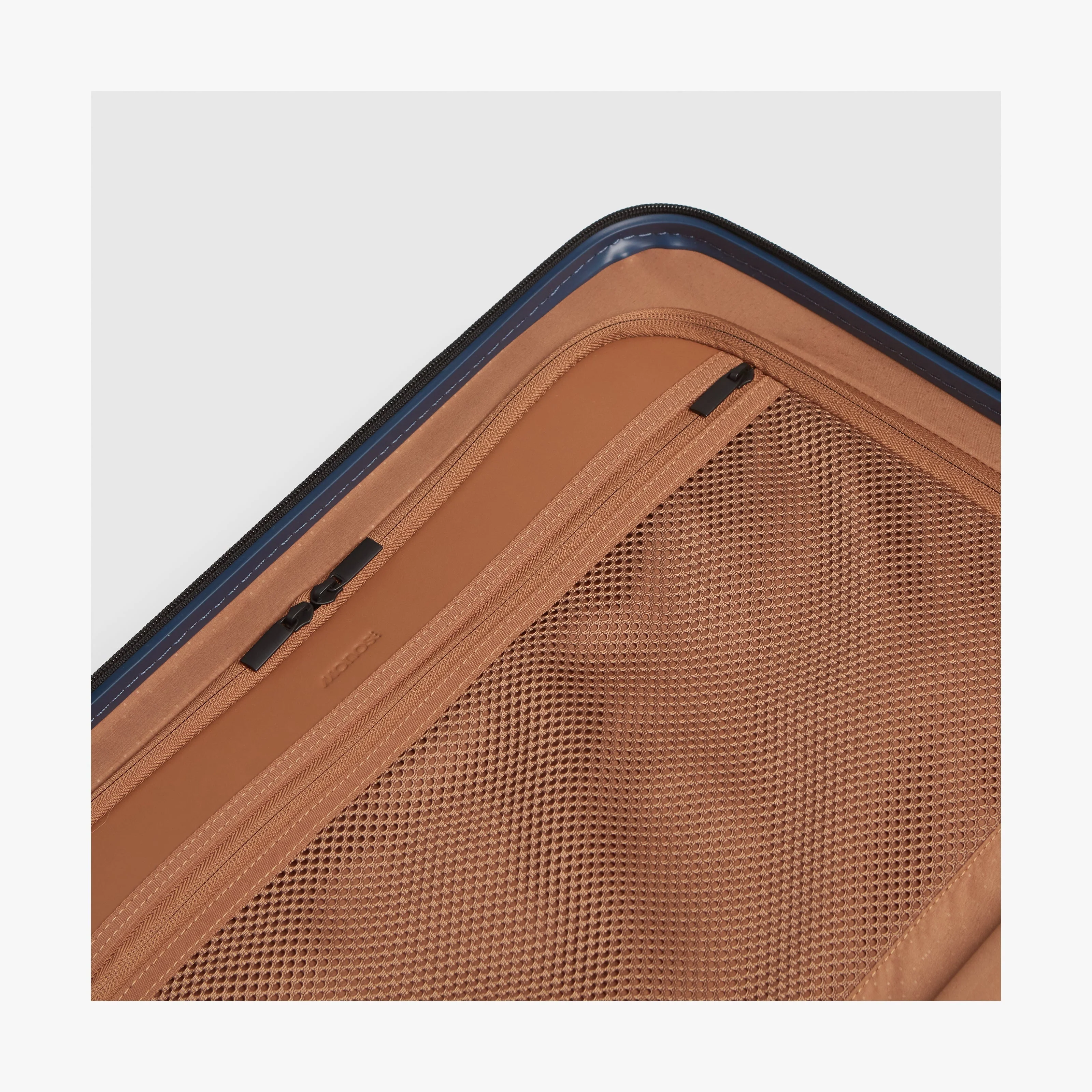 Carry-On Plus - Image 142
