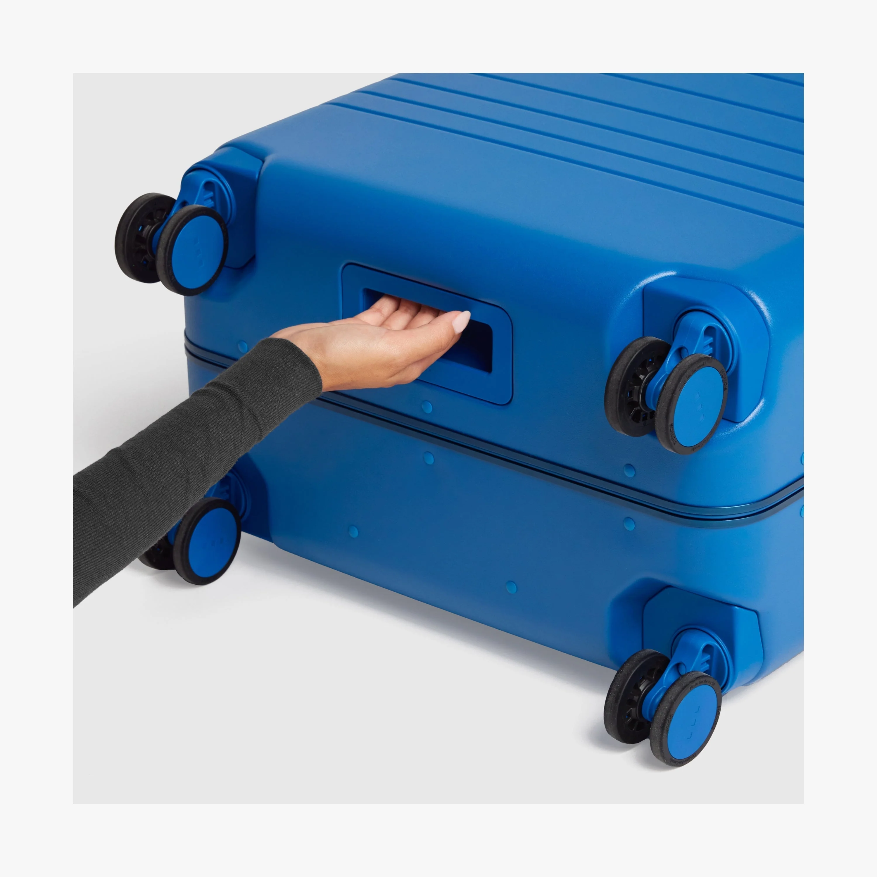Hybrid Check-In Medium - Image 80