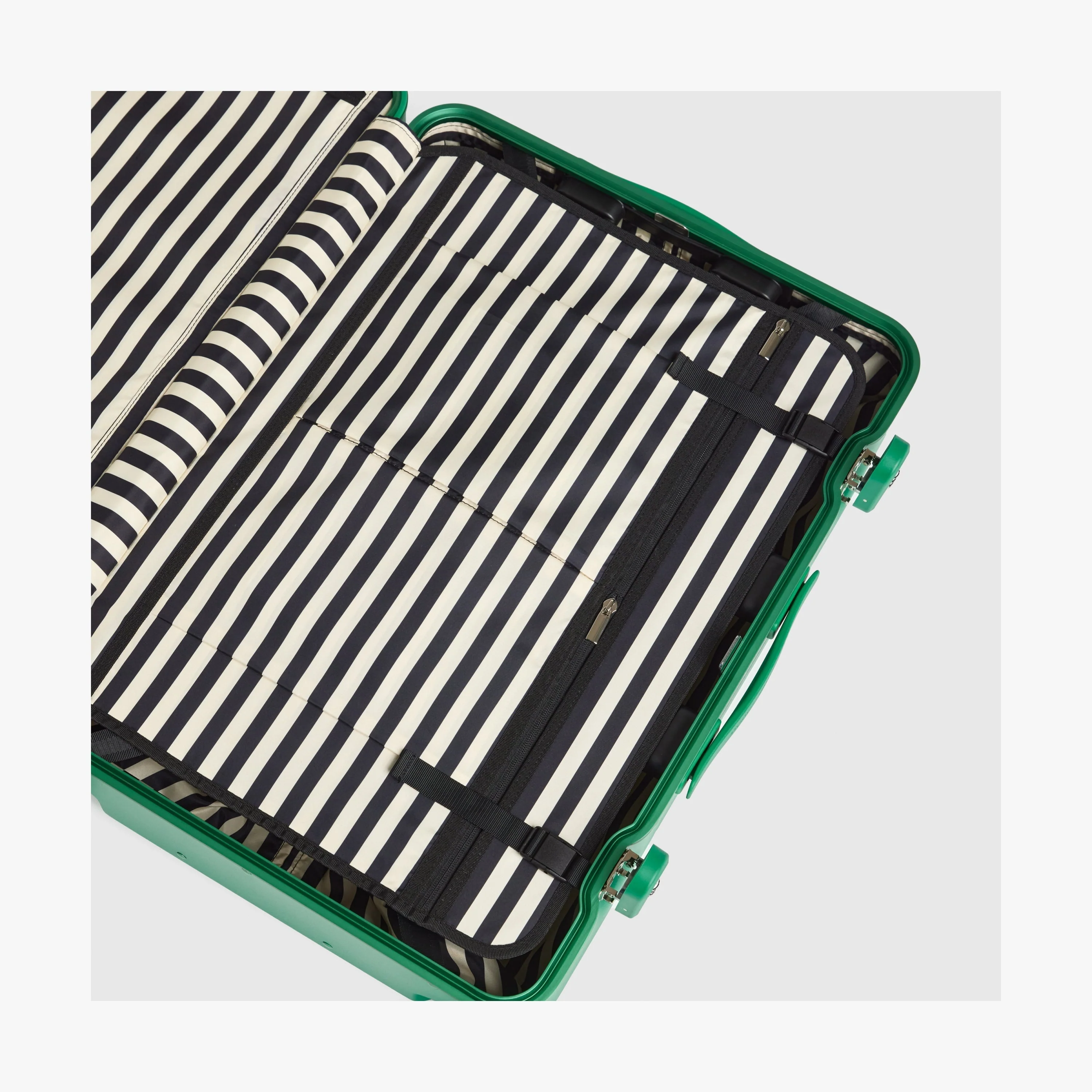 Hybrid Check-In Medium - Image 93